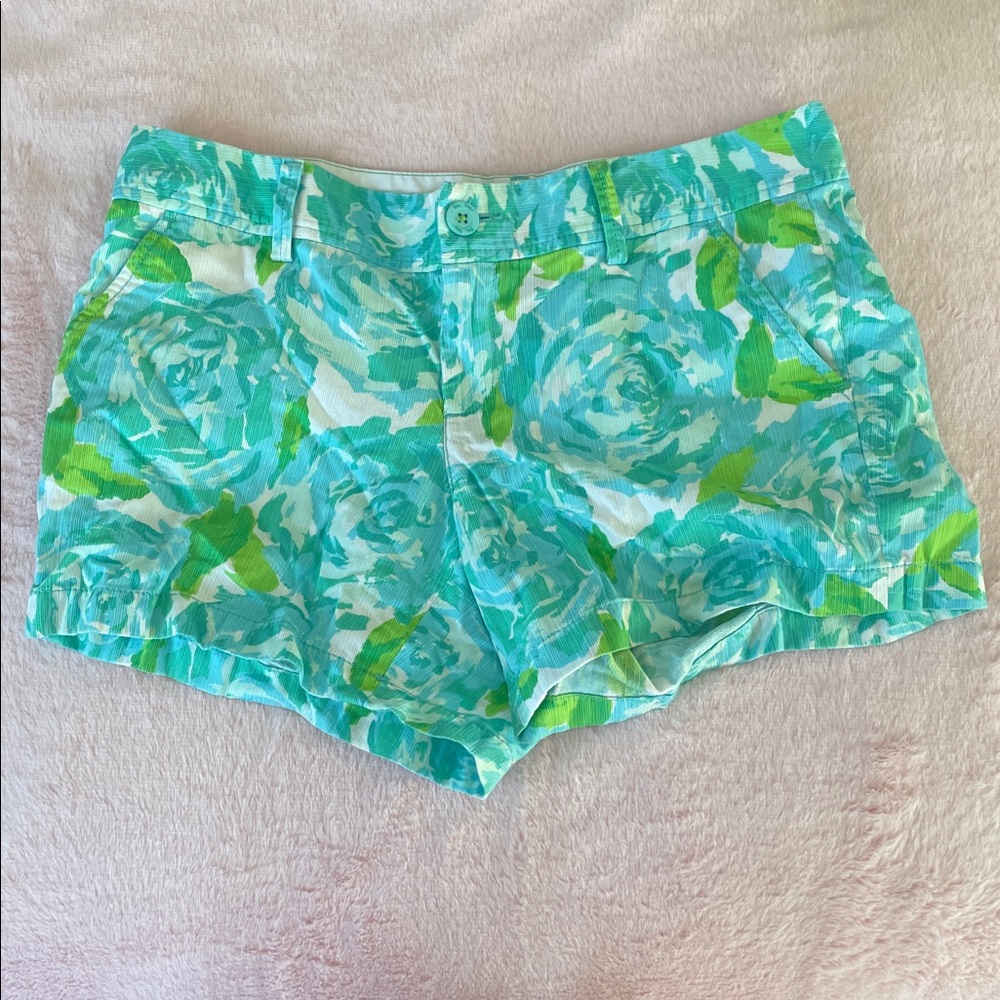 Lilly Pulitzer Callahan shorts** Bundle 5+ items and name your offer!!! 💖💞